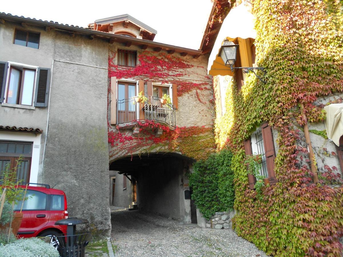 The House On The Bridge- La Casa Sul Ponte Villa Menaggio Bagian luar foto