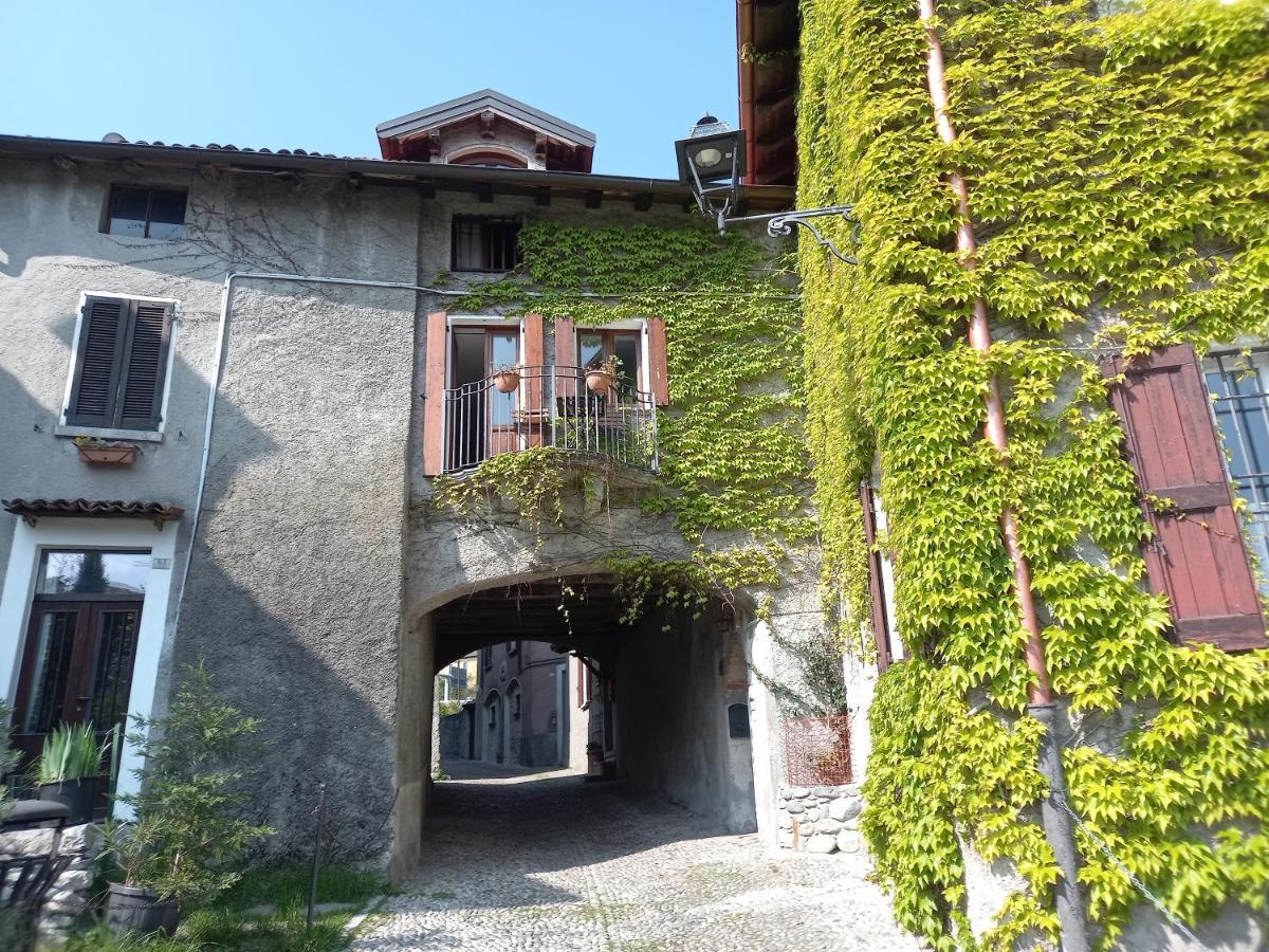 The House On The Bridge- La Casa Sul Ponte Villa Menaggio Bagian luar foto